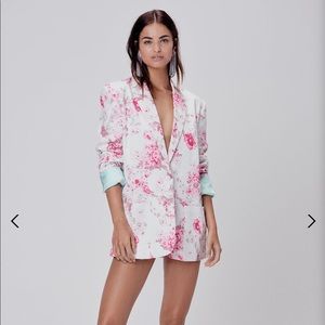 NWT For Love&Lemons: Weston denim blazer